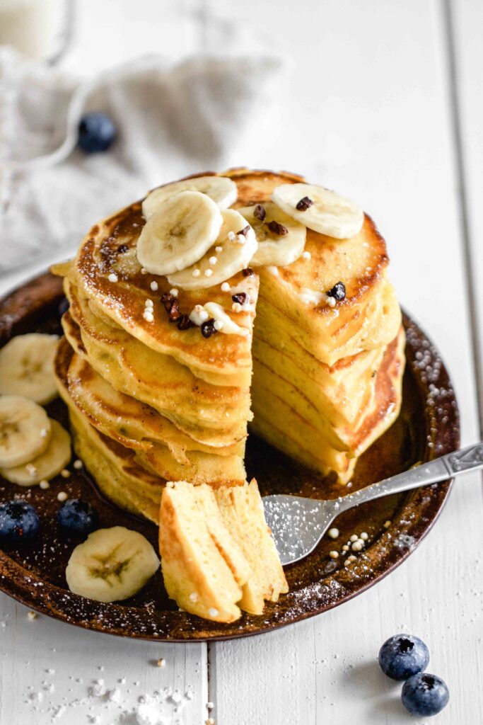 fluffige bananen pancakes